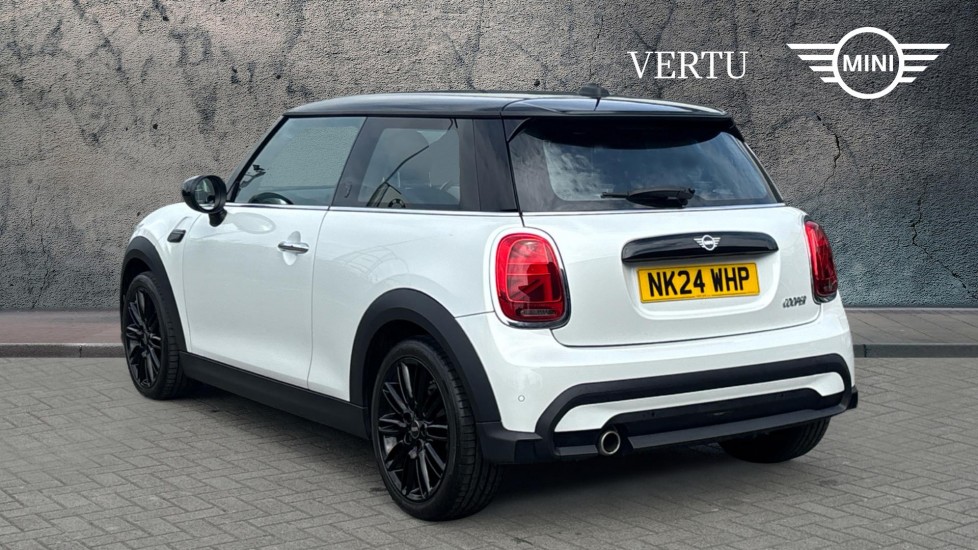 MINI Hatchback 1.5 Cooper Exclusive Premium 3dr Auto Petrol Hatchback - Image 2