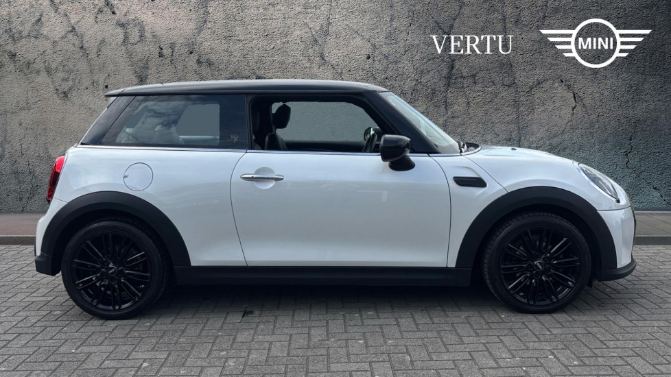 MINI Hatchback 1.5 Cooper Exclusive Premium 3dr Auto Petrol Hatchback - Image 3