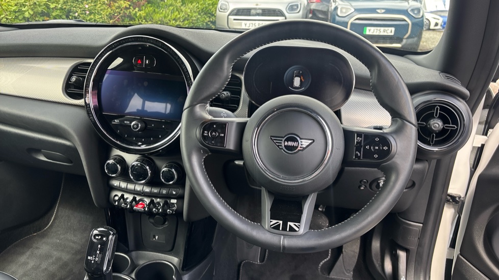 MINI Hatchback 1.5 Cooper Exclusive Premium 3dr Auto Petrol Hatchback - Image 5