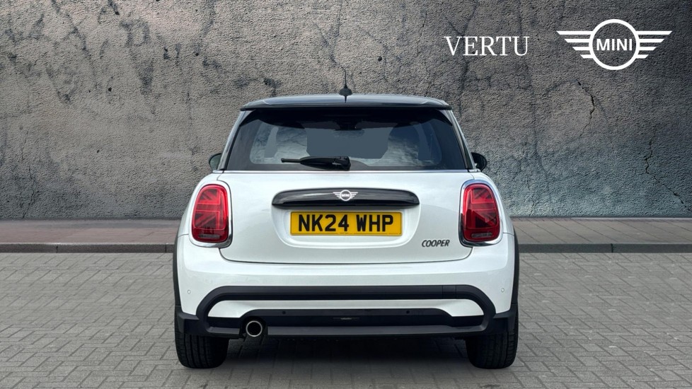 MINI Hatchback 1.5 Cooper Exclusive Premium 3dr Auto Petrol Hatchback - Image 15