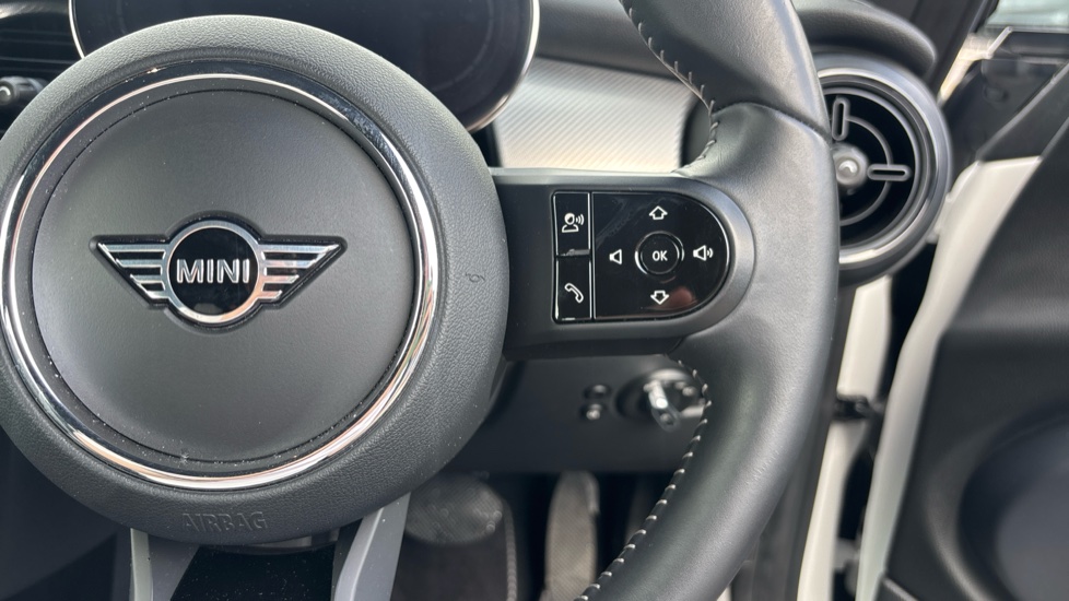 MINI Hatchback 1.5 Cooper Exclusive Premium 3dr Auto Petrol Hatchback - Image 18