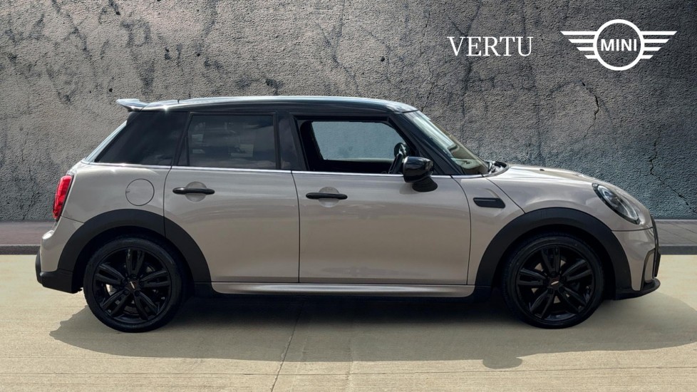 MINI Hatchback 1.5 Cooper Sport 5dr Petrol Hatchback - Image 3