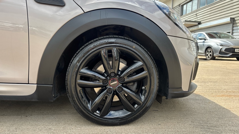 MINI Hatchback 1.5 Cooper Sport 5dr Petrol Hatchback - Image 14