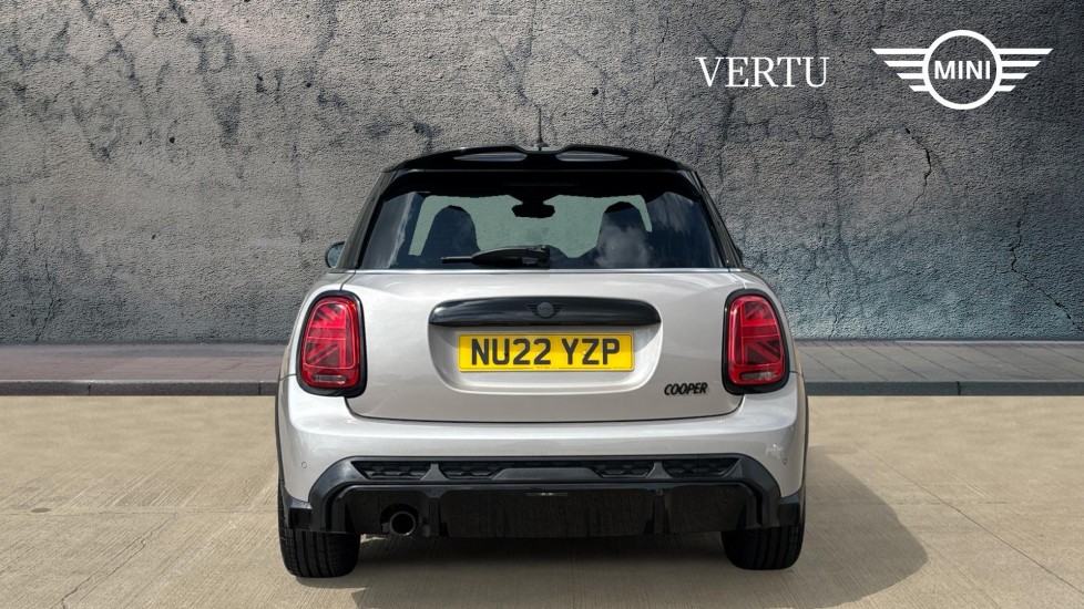 MINI Hatchback 1.5 Cooper Sport 5dr Petrol Hatchback - Image 15