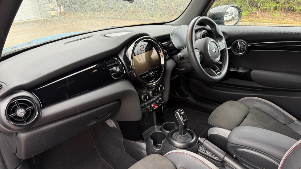 MINI Hatchback 1.5 Cooper Sport 3dr Auto Petrol Hatchback - Image 7