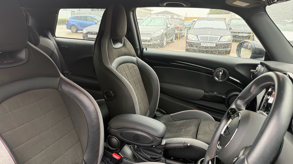 MINI Hatchback 1.5 Cooper Sport 3dr Auto Petrol Hatchback - Image 11
