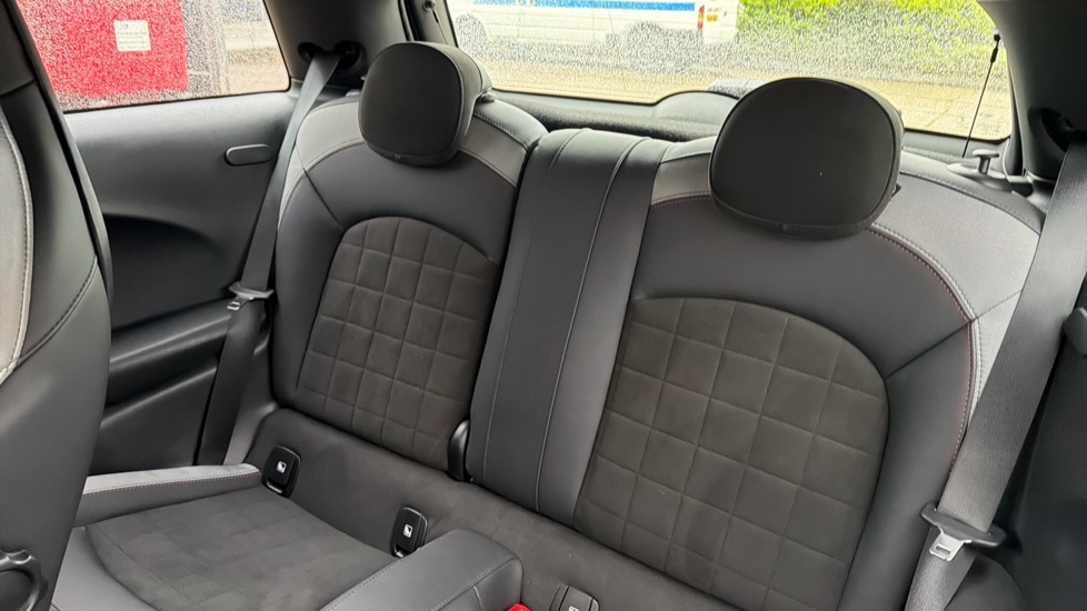 MINI Hatchback 1.5 Cooper Sport 3dr Auto Petrol Hatchback - Image 12