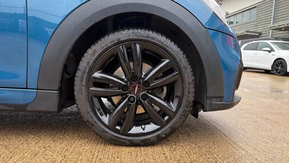 MINI Hatchback 1.5 Cooper Sport 3dr Auto Petrol Hatchback - Image 14