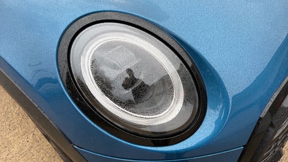 MINI Hatchback 1.5 Cooper Sport 3dr Auto Petrol Hatchback - Image 23