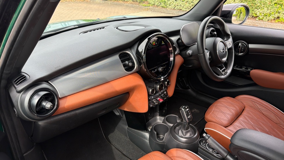 MINI Hatchback 1.5 Cooper Exclusive Premium 5dr Auto Petrol Hatchback - Image 7