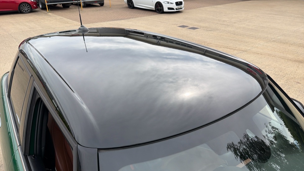 MINI Hatchback 1.5 Cooper Exclusive Premium 5dr Auto Petrol Hatchback - Image 21
