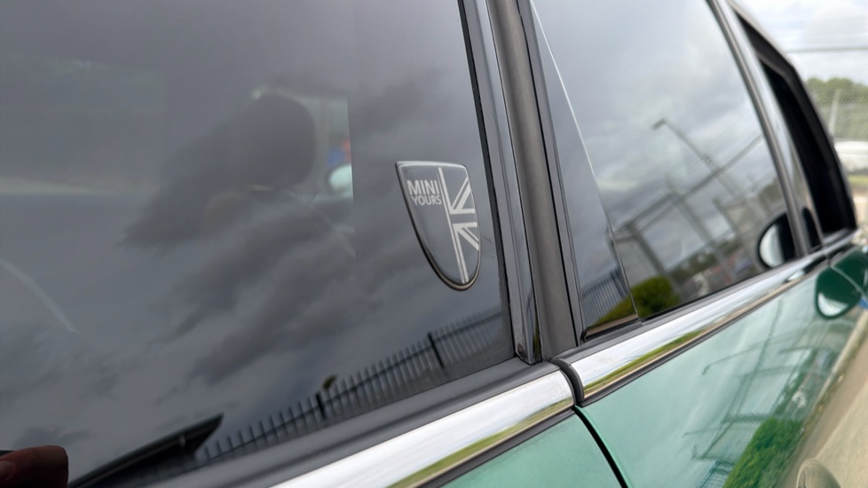 MINI Hatchback 1.5 Cooper Exclusive Premium 5dr Auto Petrol Hatchback - Image 33