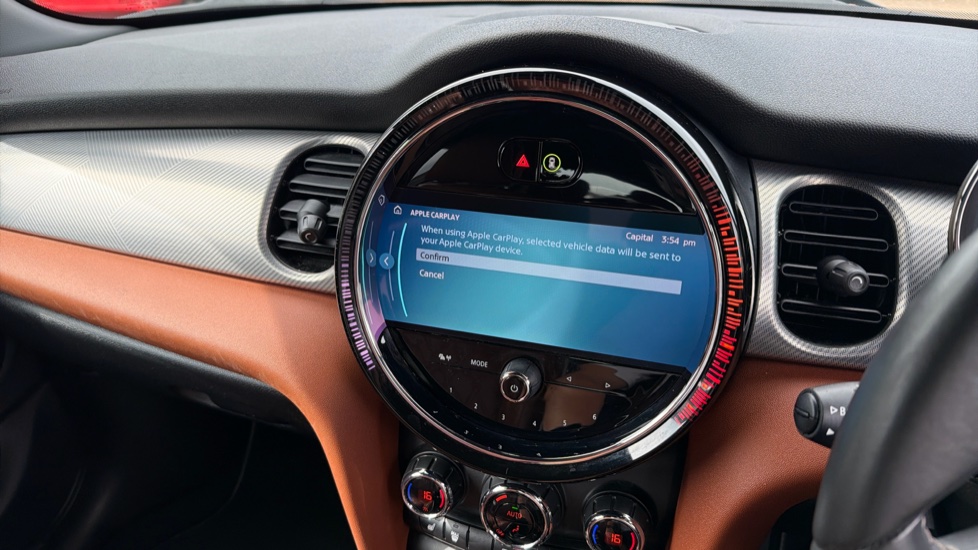 MINI Hatchback 1.5 Cooper Exclusive Premium 5dr Auto Petrol Hatchback - Image 43