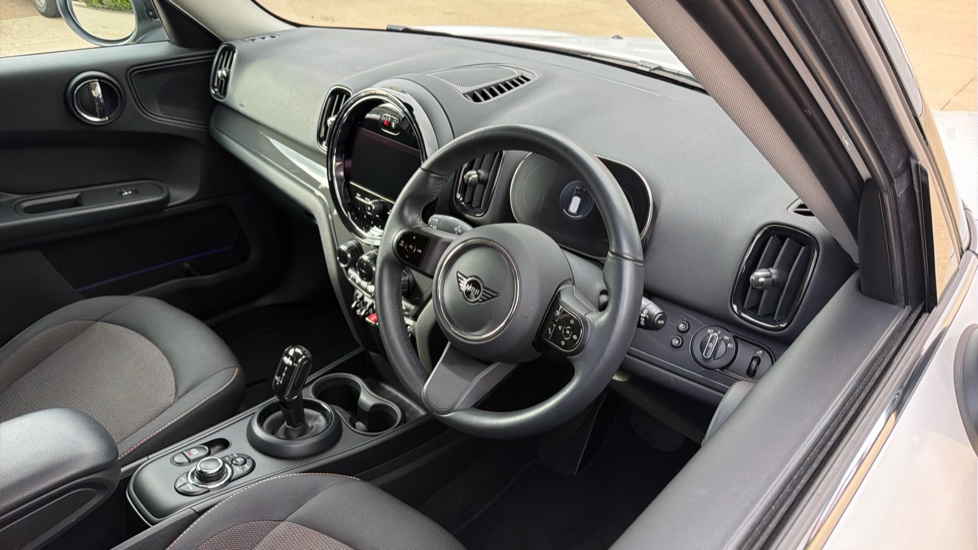 MINI Countryman 1.5 Cooper Classic 5dr Auto Petrol Hatchback - Image 6