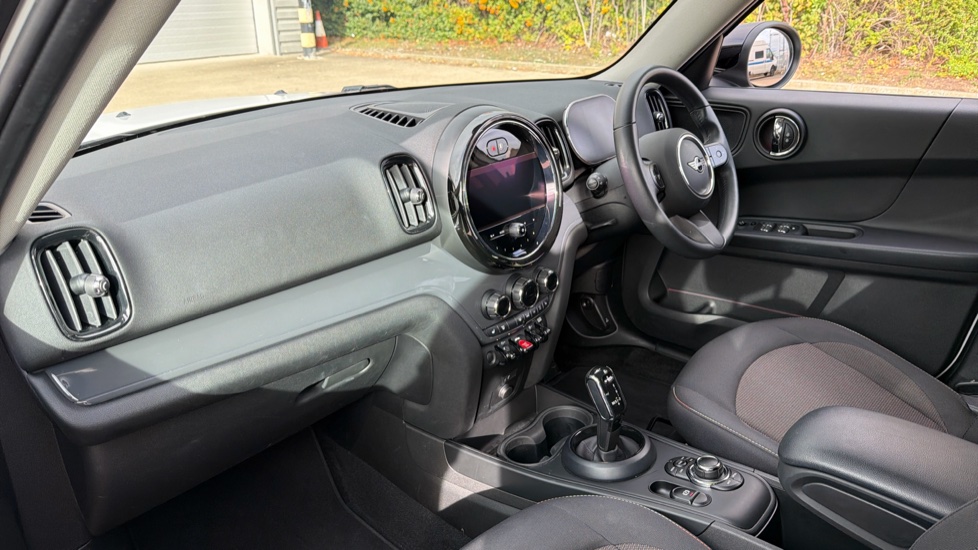 MINI Countryman 1.5 Cooper Classic 5dr Auto Petrol Hatchback - Image 7