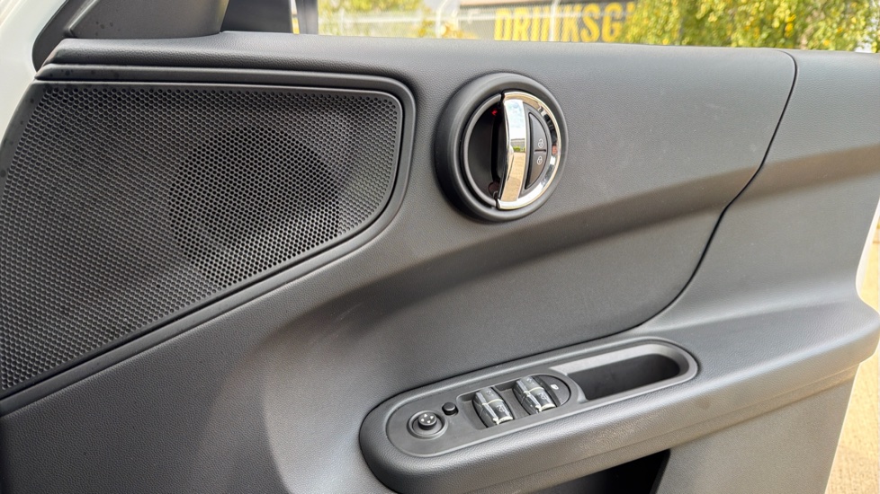 MINI Countryman 1.5 Cooper Classic 5dr Auto Petrol Hatchback - Image 20