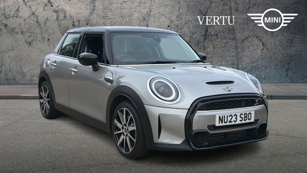 MINI Hatchback 2.0 Cooper S Classic 5dr Petrol Hatchback - Image 1