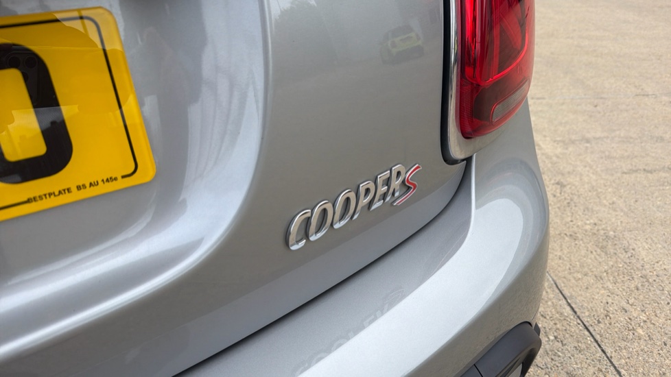 MINI Hatchback 2.0 Cooper S Classic 5dr Petrol Hatchback - Image 32