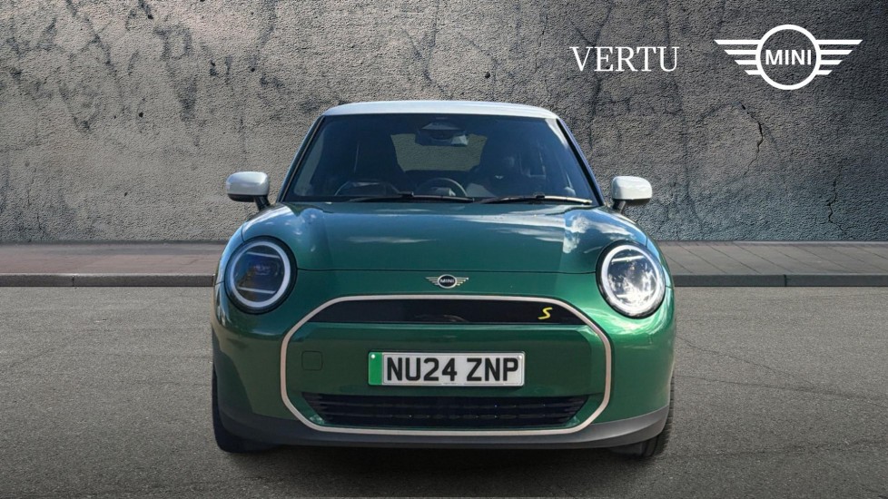 MINI Cooper 160kW SE Exclusive 54kWh 3dr Auto Electric Hatchback - Image 16