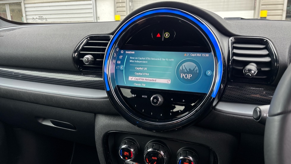 MINI Clubman 1.5 Cooper Exclusive 6dr Auto [Comfort/Nav+ Pack] Petrol Estate - Image 45