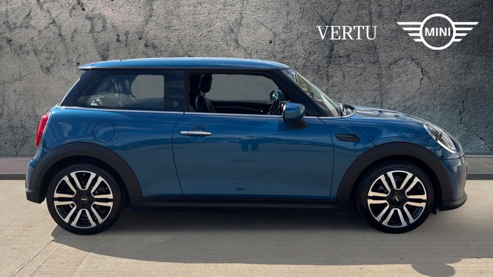 MINI Hatchback 1.5 Cooper Exclusive Premium 3dr Petrol Hatchback - Image 3