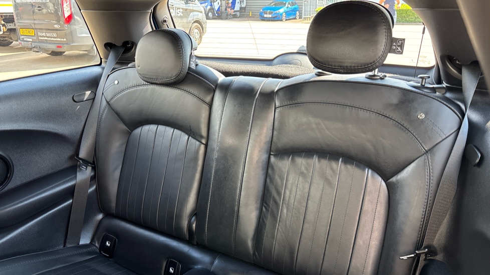 MINI Hatchback 1.5 Cooper Exclusive Premium 3dr Petrol Hatchback - Image 12