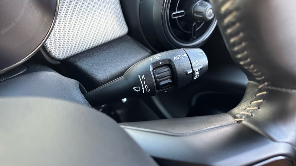 MINI Hatchback 1.5 Cooper Exclusive Premium 3dr Petrol Hatchback - Image 37