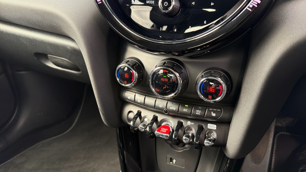 MINI Hatchback 1.5 Cooper Exclusive 5dr Auto Petrol Hatchback - Image 49