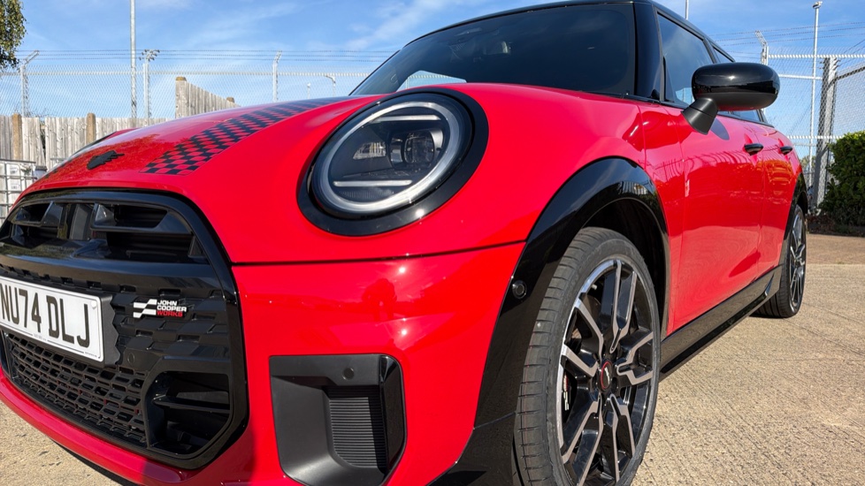MINI Cooper 2.0 S Sport 5dr Auto Petrol Hatchback - Image 24