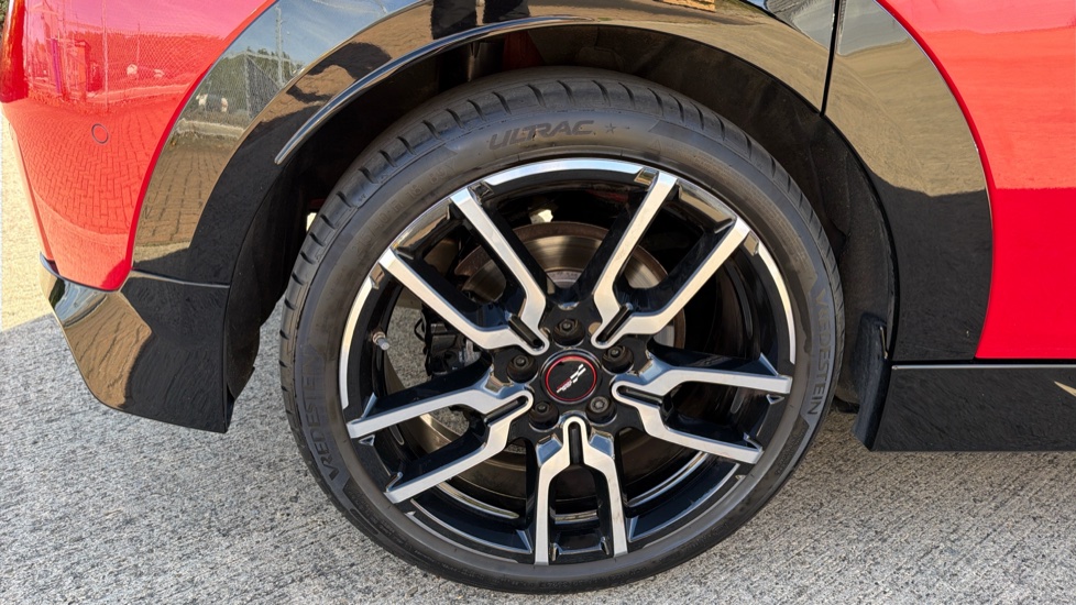 MINI Cooper 2.0 S Sport 5dr Auto Petrol Hatchback - Image 33