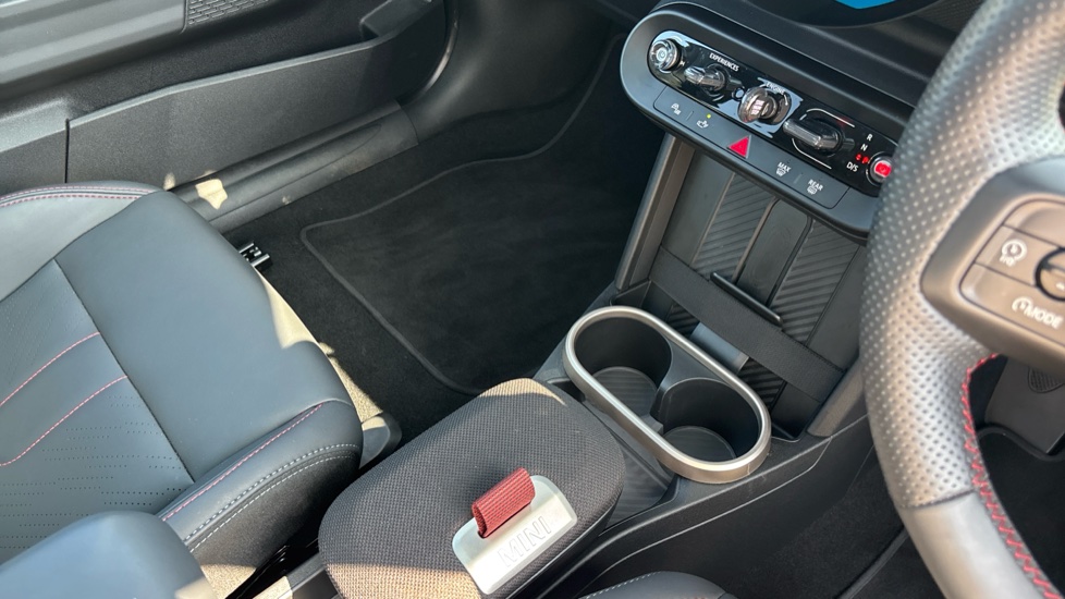 MINI Cooper 2.0 S Exclusive 3dr Auto Petrol Hatchback - Image 10
