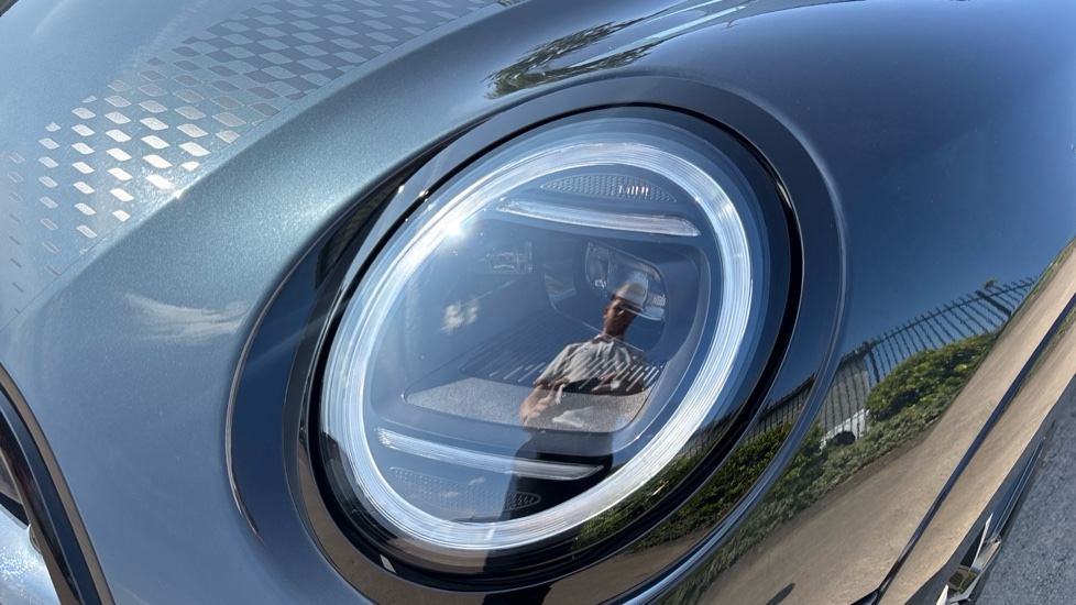 MINI Cooper 2.0 S Exclusive 3dr Auto Petrol Hatchback - Image 27