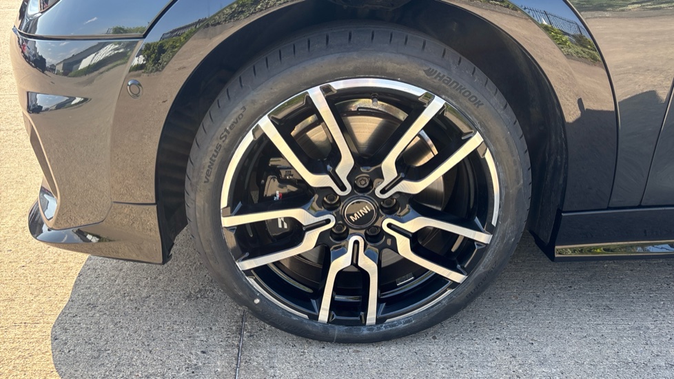MINI Cooper 2.0 S Exclusive 3dr Auto Petrol Hatchback - Image 28