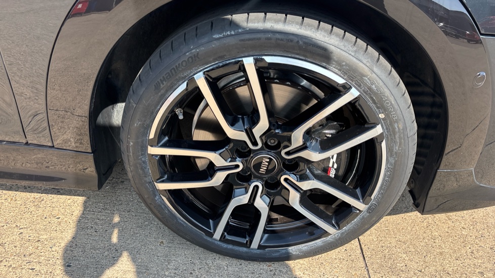MINI Cooper 2.0 S Exclusive 3dr Auto Petrol Hatchback - Image 32