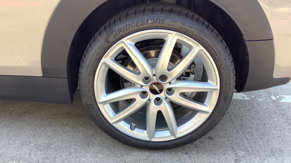 MINI Clubman 2.0 Cooper S Sport 6dr Auto Petrol Estate - Image 48