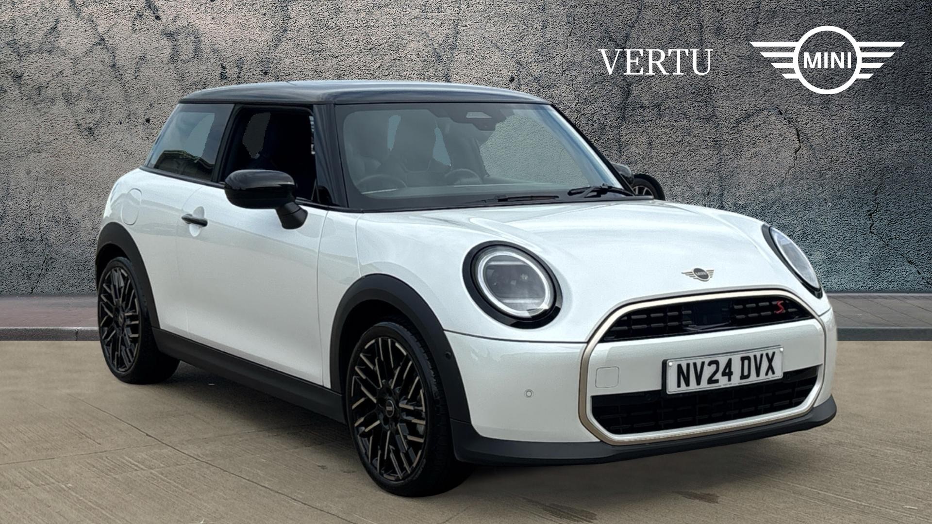 MINI Cooper listing photo