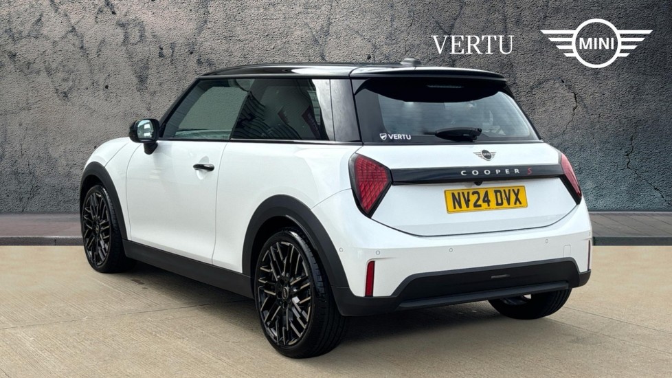MINI Cooper 2.0 S Exclusive 3dr Auto Petrol Hatchback - Image 2