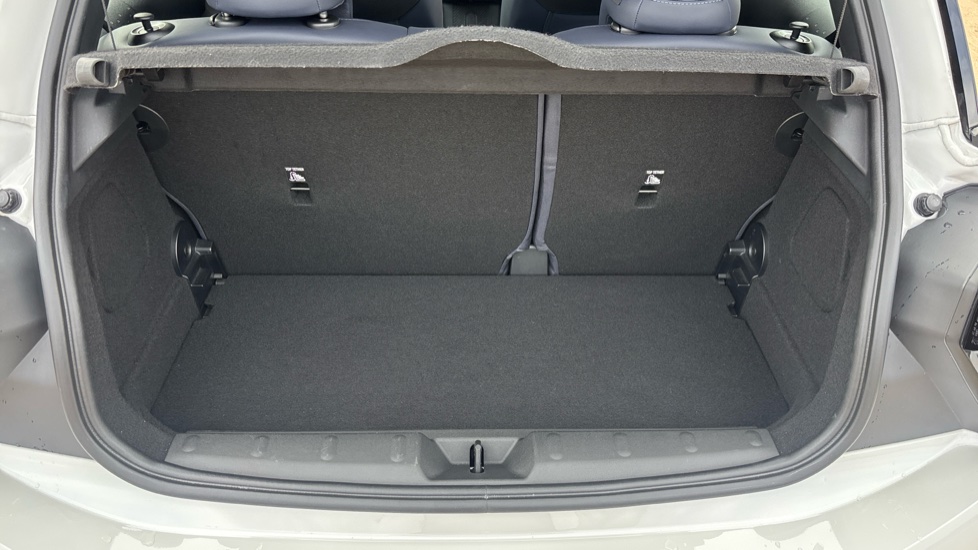 MINI Cooper 2.0 S Exclusive 3dr Auto Petrol Hatchback - Image 13