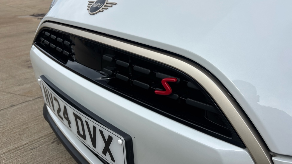 MINI Cooper 2.0 S Exclusive 3dr Auto Petrol Hatchback - Image 25