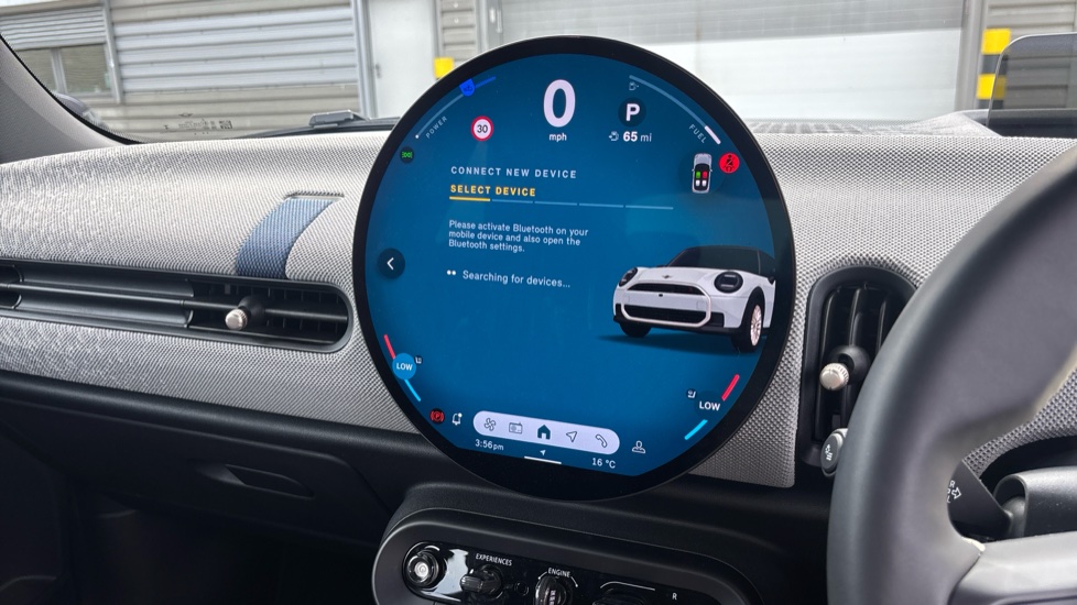 MINI Cooper 2.0 S Exclusive 3dr Auto Petrol Hatchback - Image 42