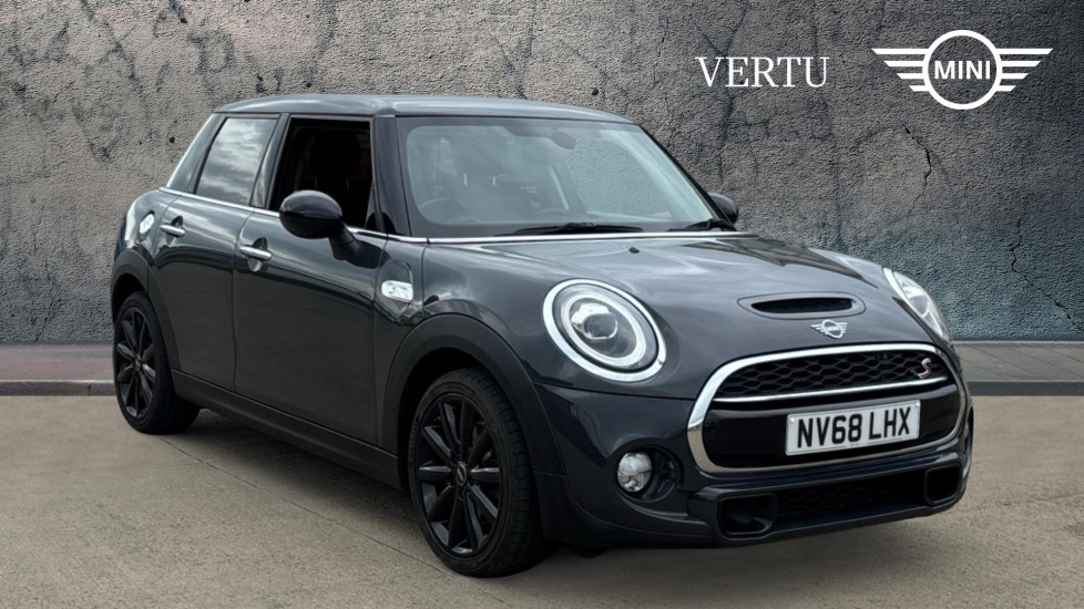 MINI Hatchback 2.0 Cooper S Classic II 5dr Petrol Hatchback - Image 1