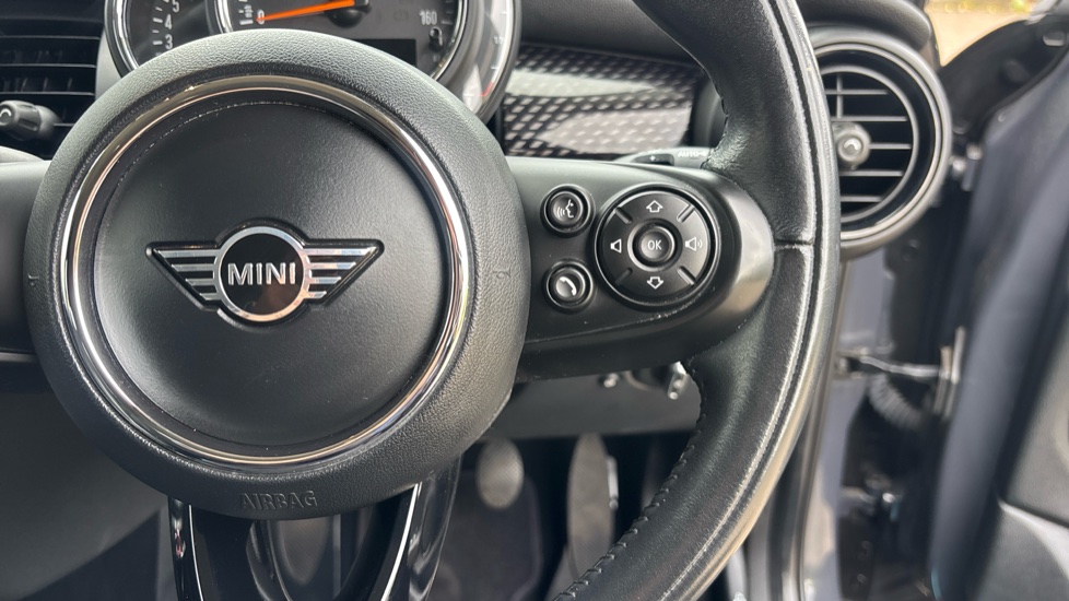 MINI Hatchback 2.0 Cooper S Classic II 5dr Petrol Hatchback - Image 18