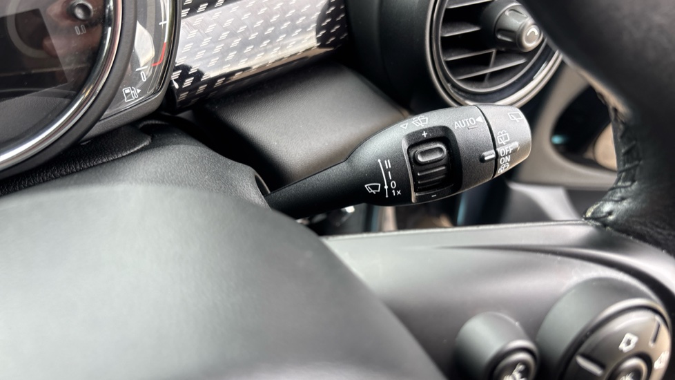 MINI Hatchback 2.0 Cooper S Classic II 5dr Petrol Hatchback - Image 40