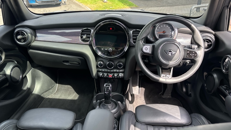MINI Hatchback 1.5 Cooper Exclusive 5dr Auto Petrol Hatchback - Image 4