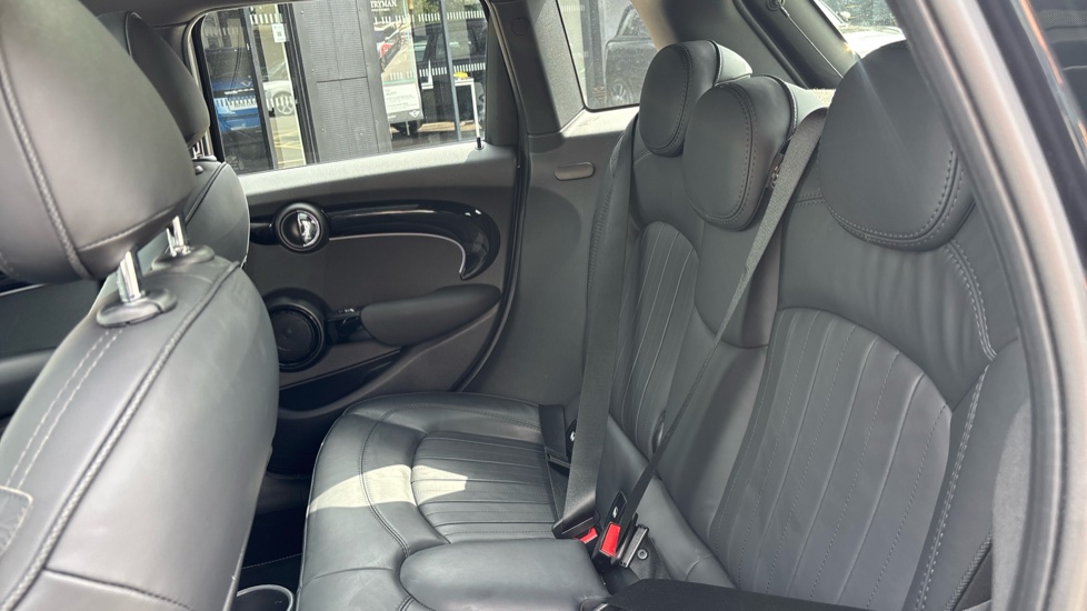 MINI Hatchback 1.5 Cooper Exclusive 5dr Auto Petrol Hatchback - Image 12