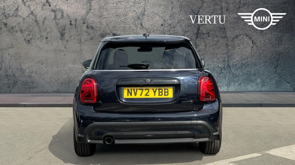 MINI Hatchback 1.5 Cooper Exclusive 5dr Auto Petrol Hatchback - Image 15