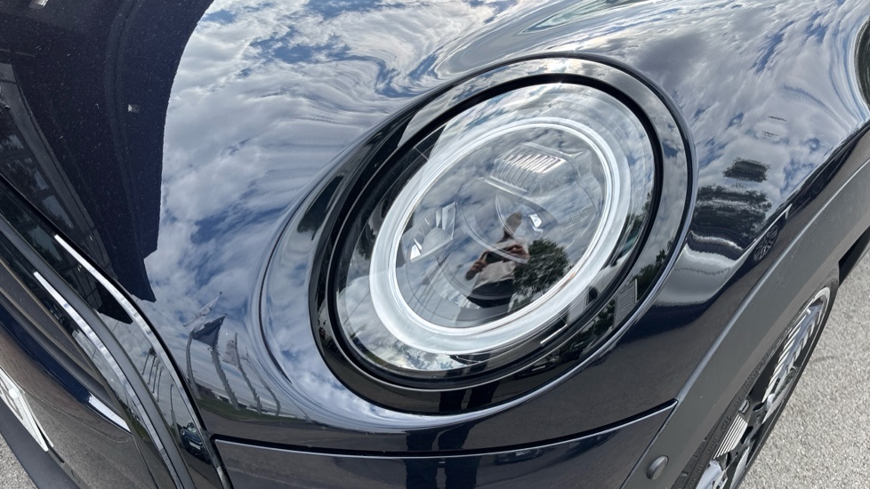MINI Hatchback 1.5 Cooper Exclusive 5dr Auto Petrol Hatchback - Image 25