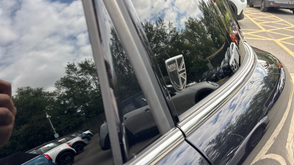 MINI Hatchback 1.5 Cooper Exclusive 5dr Auto Petrol Hatchback - Image 30