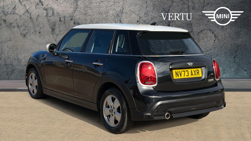 MINI Hatchback 1.5 Cooper Classic Premium 5dr Auto Petrol Hatchback - Image 2