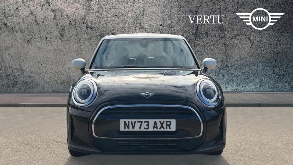 MINI Hatchback 1.5 Cooper Classic Premium 5dr Auto Petrol Hatchback - Image 16